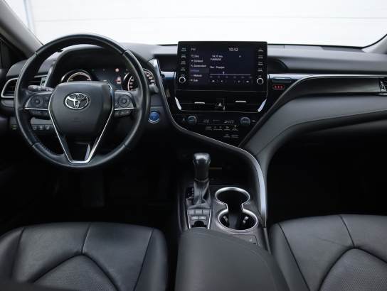 Toyota Camry 2.5 Hybrid