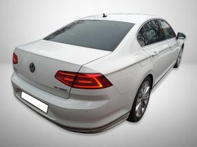 Volkswagen Passat - 2015