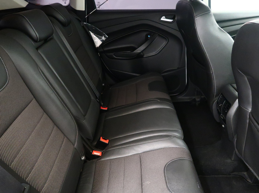 Ford Kuga, 2014