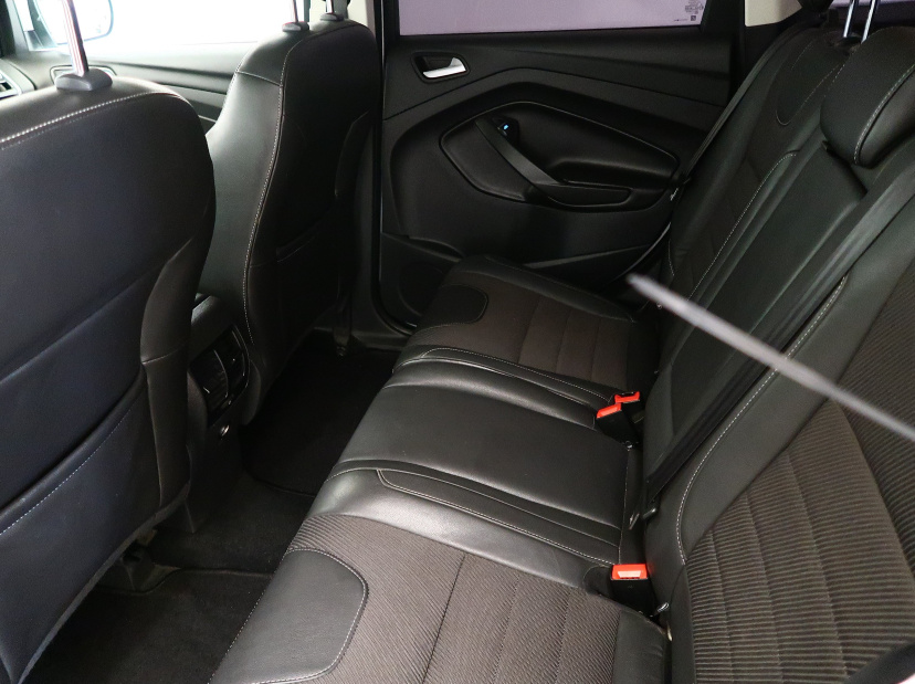 Ford Kuga, 2014