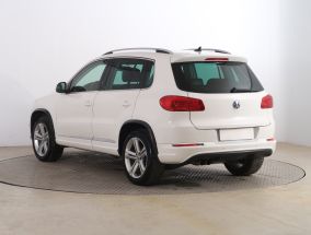 Volkswagen Tiguan - 2013