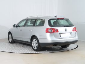 Volkswagen Passat - 2008