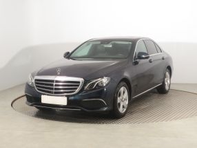 Mercedes-Benz E - 2017