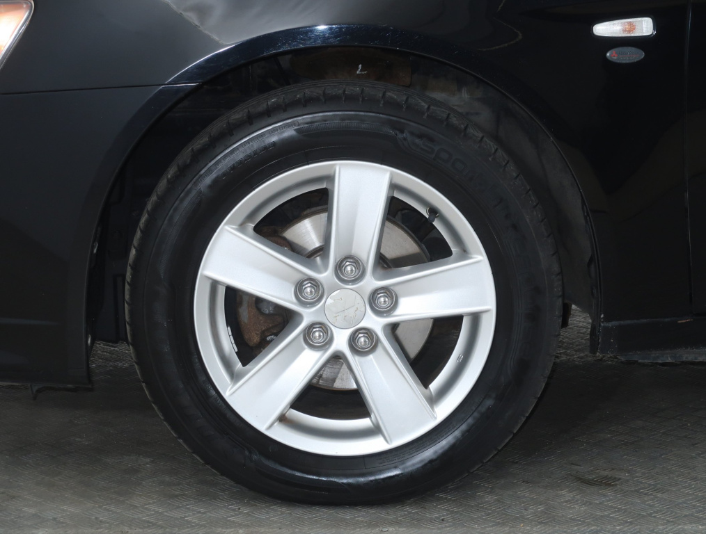 Mitsubishi Lancer