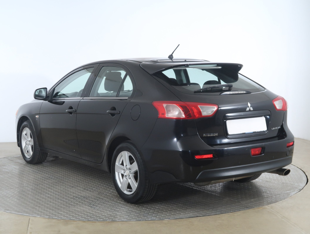 Mitsubishi Lancer