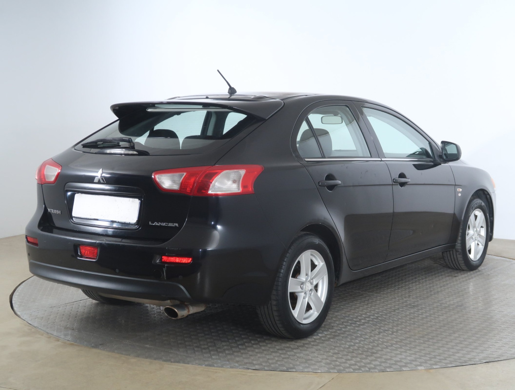 Mitsubishi Lancer