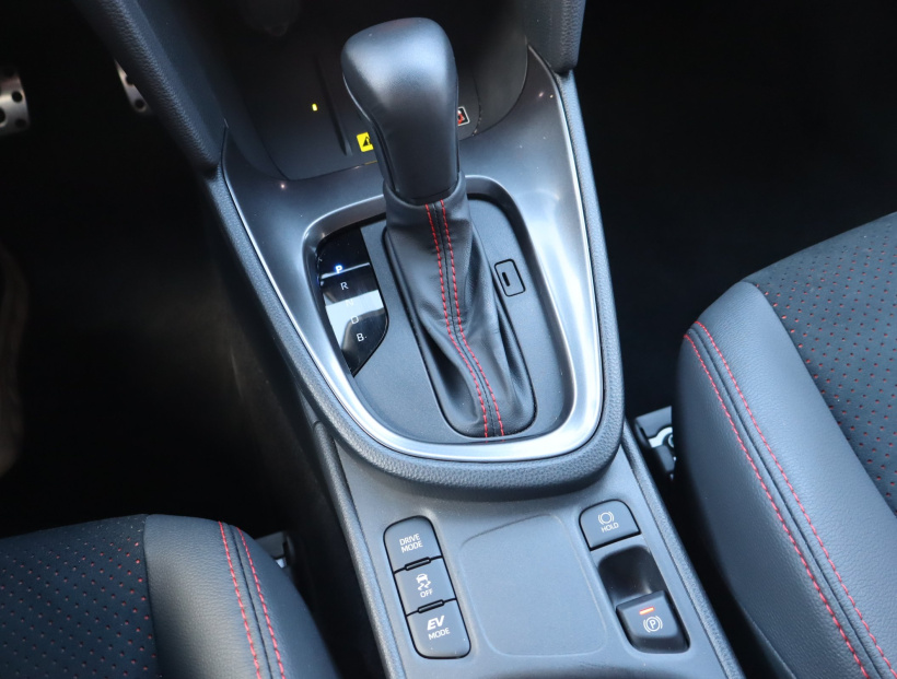 Toyota Yaris Cross, 2026