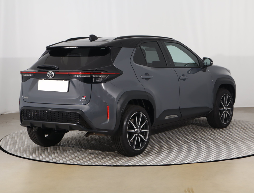 Toyota Yaris Cross, 2026