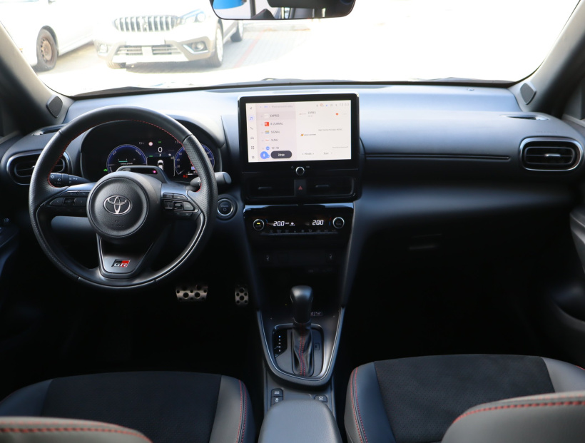 Toyota Yaris Cross, 2026