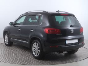 Volkswagen Tiguan - 2013