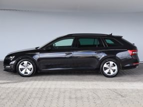 Skoda Superb - 2019