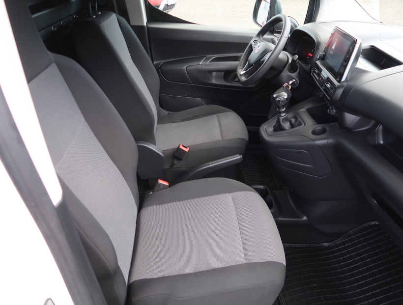 Opel Combo, 2020