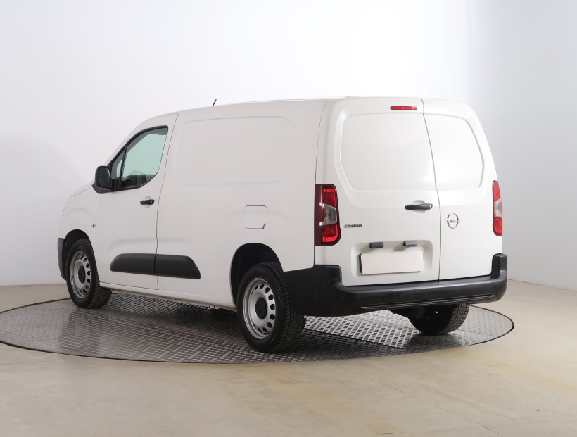 Opel Combo, 2020