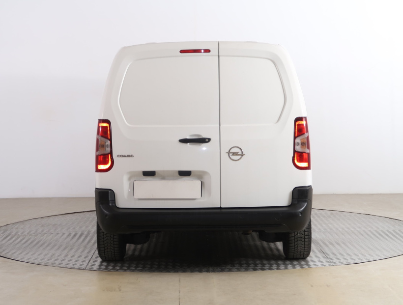 Opel Combo, 2020