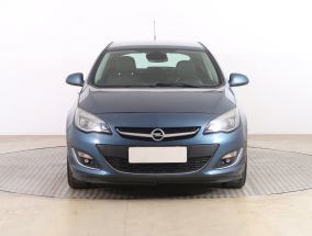 Opel Astra - 2013