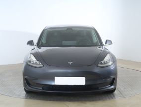 Tesla Model 3 - 2019