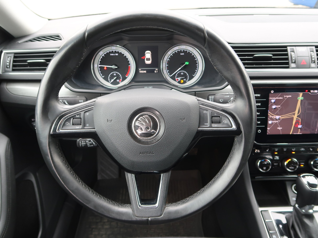 Škoda Superb