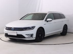 Volkswagen Passat - 2017
