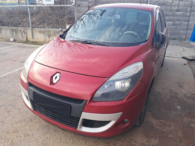 Renault Scenic 2011