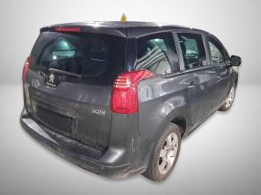 Peugeot 5008 - 2015