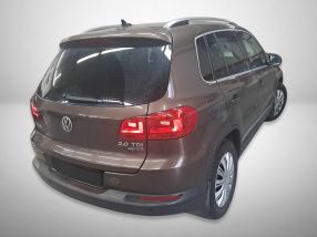 Volkswagen Tiguan - 2012