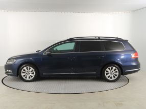 Volkswagen Passat - 2012
