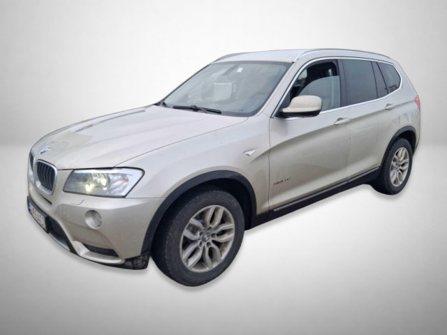 BMW X3 2011