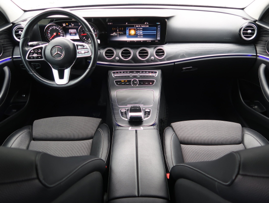 Mercedes-Benz E 300 d