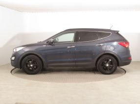 Hyundai Santa Fe - 2013