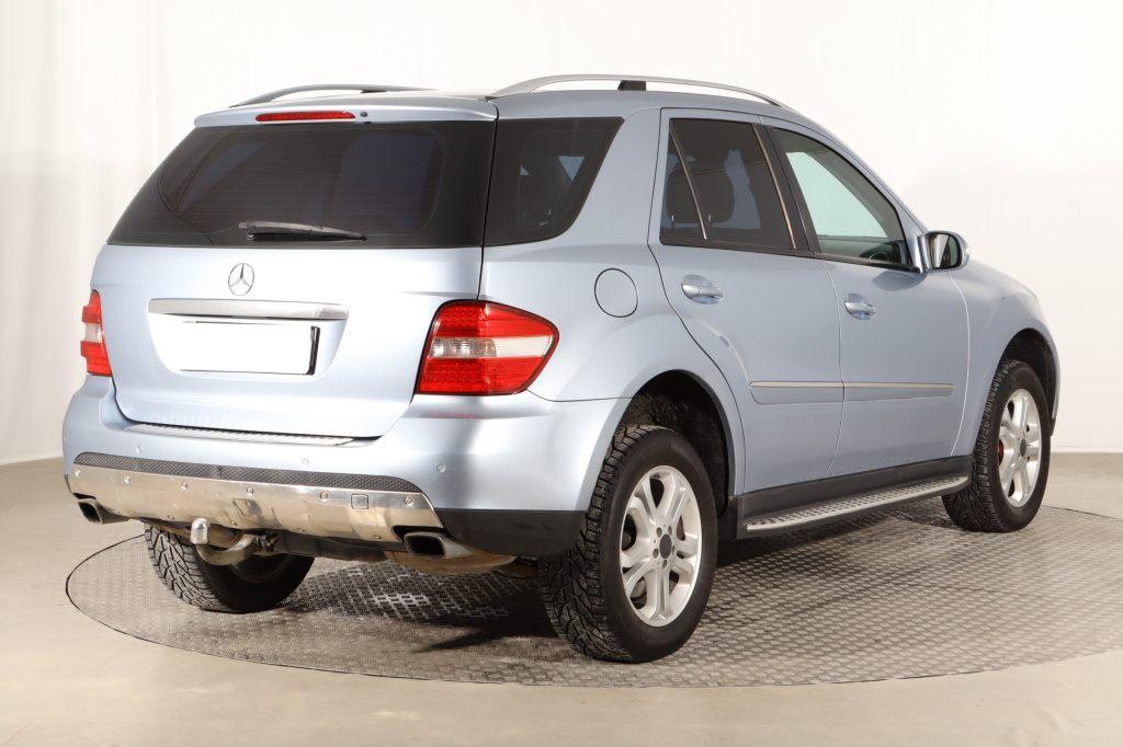 Mercedes-Benz ML