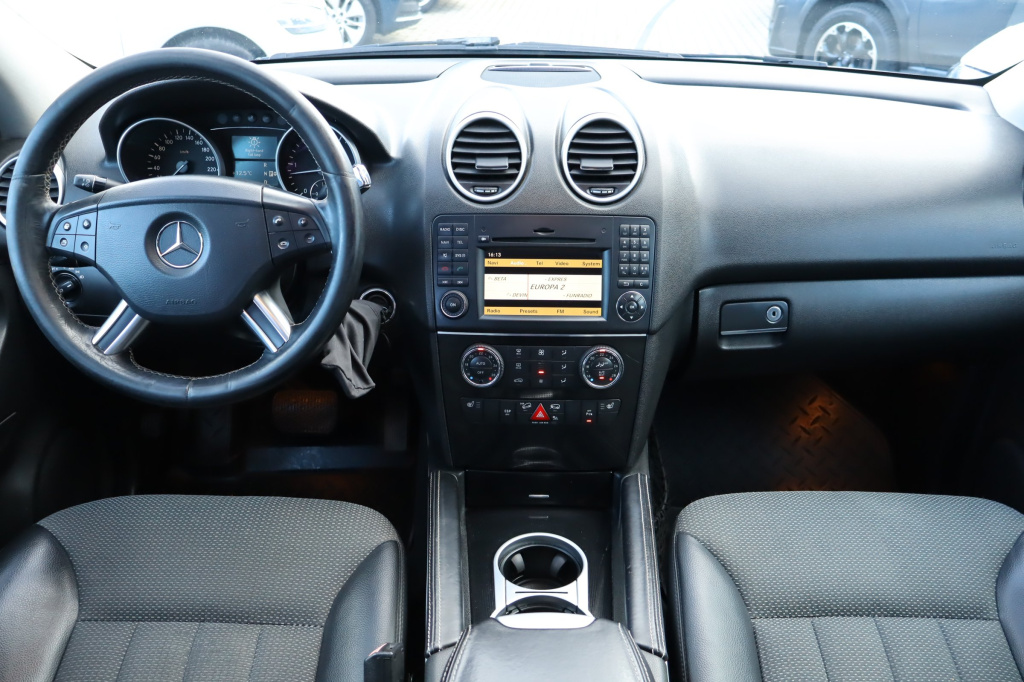 Mercedes-Benz ML