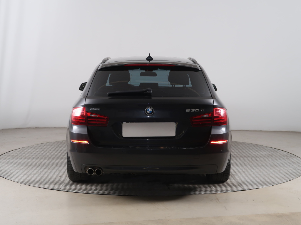 BMW 5