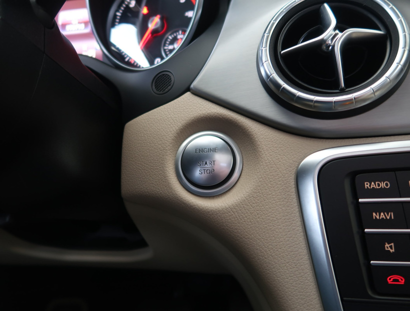 Mercedes-Benz CLA, 2018