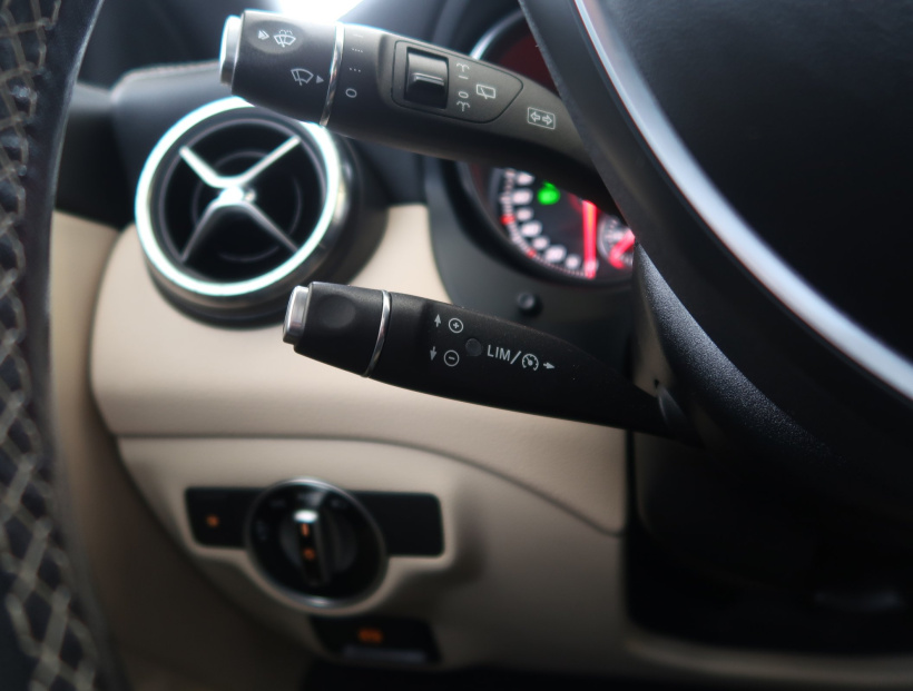 Mercedes-Benz CLA, 2018