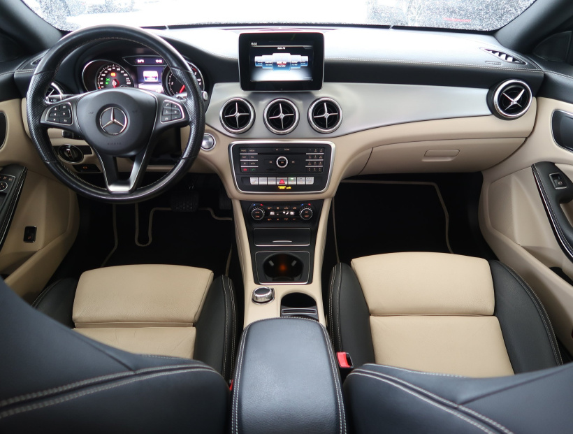 Mercedes-Benz CLA, 2018