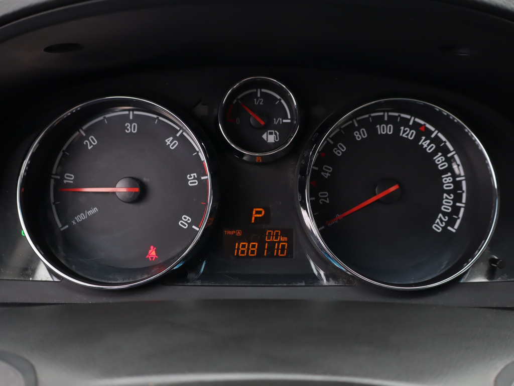 Opel Antara