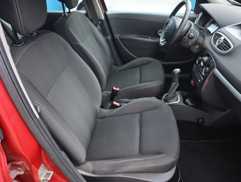 Renault Clio, 2011