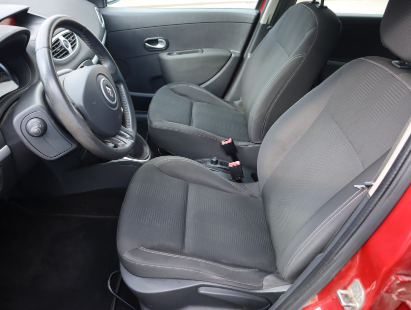Renault Clio, 2011