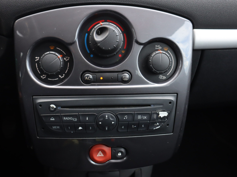Renault Clio, 2011
