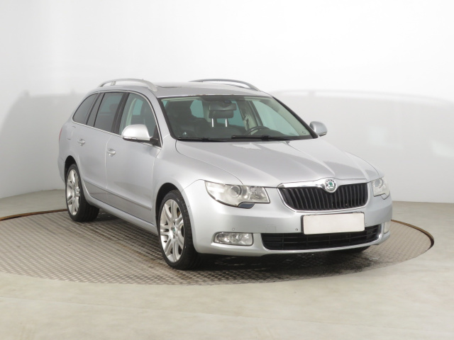 Škoda Superb 2013