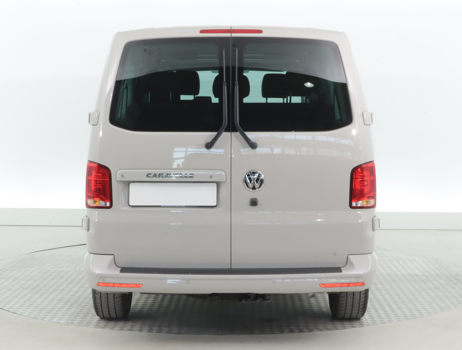 Volkswagen Caravelle - 2023