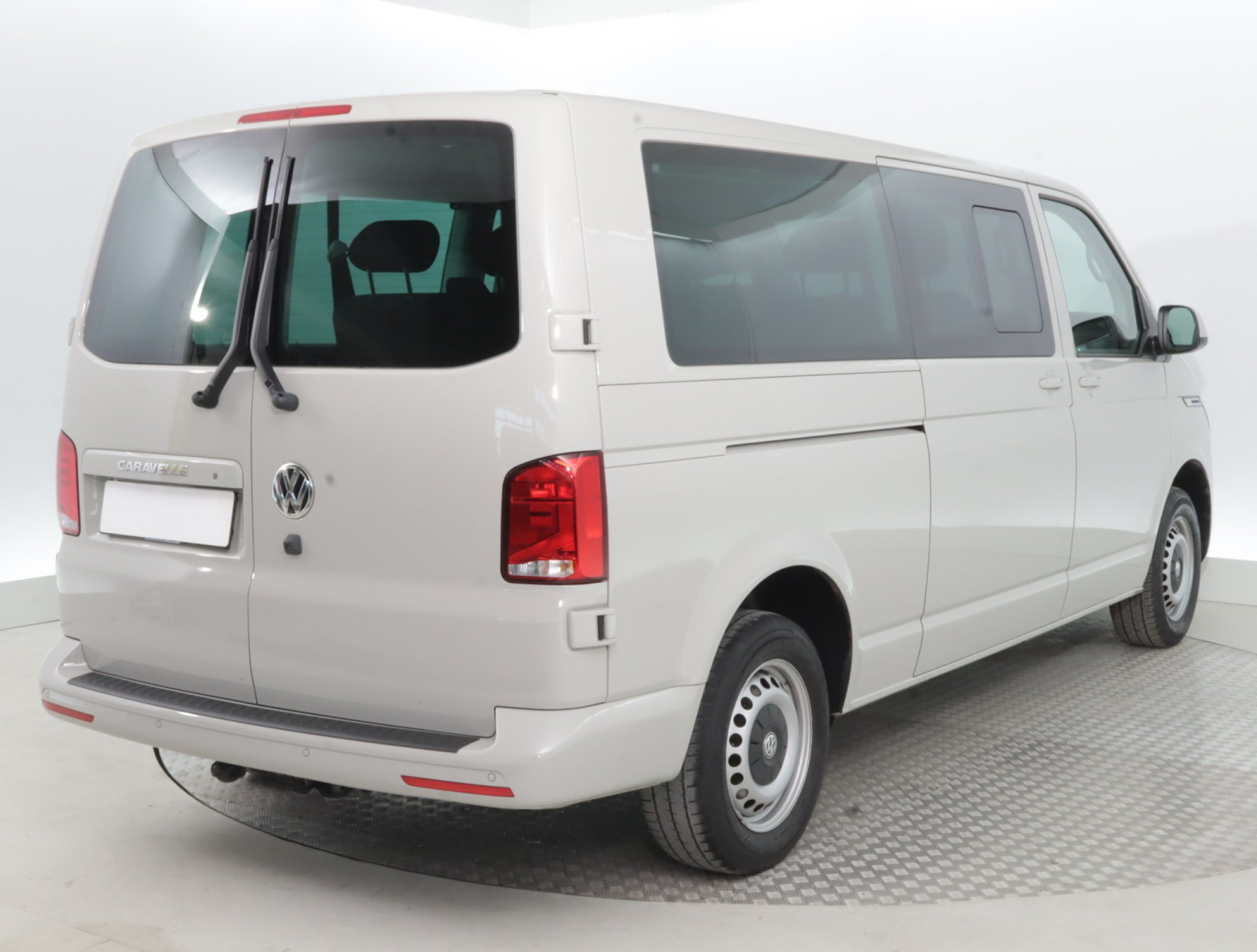 Volkswagen Caravelle - 2023