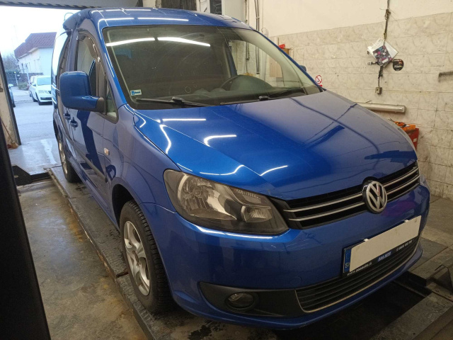 Volkswagen Caddy 2011