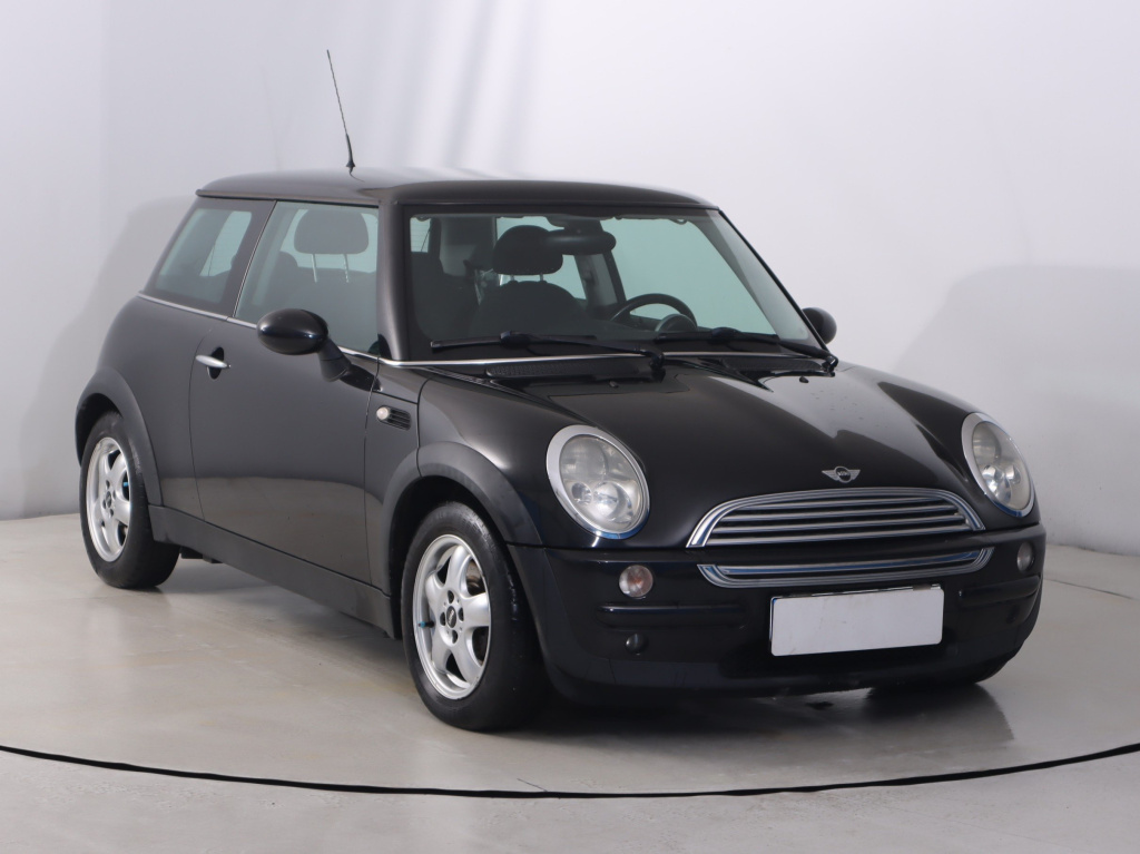 MINI 3-door, 2004