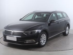 Volkswagen Passat - 2015