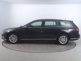 Volkswagen Passat - 2015