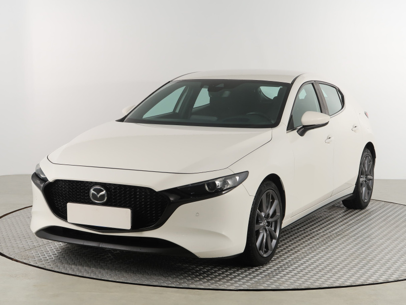 Mazda 3, 2021