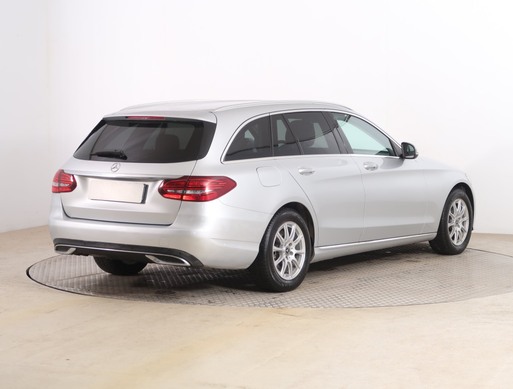Mercedes-Benz C