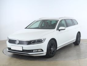 Volkswagen Passat - 2016
