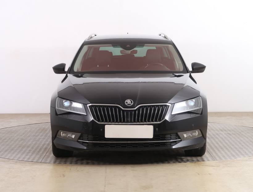Škoda Superb, 2016